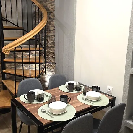 A&k Comfort Maisonette